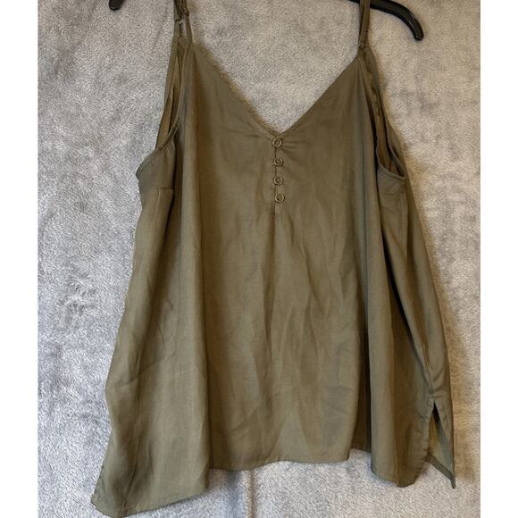Cleo + Wolf Women's Faux Button VNeck Tank Top Olive Green Festival Flowy Size L - Picture 2 of 10